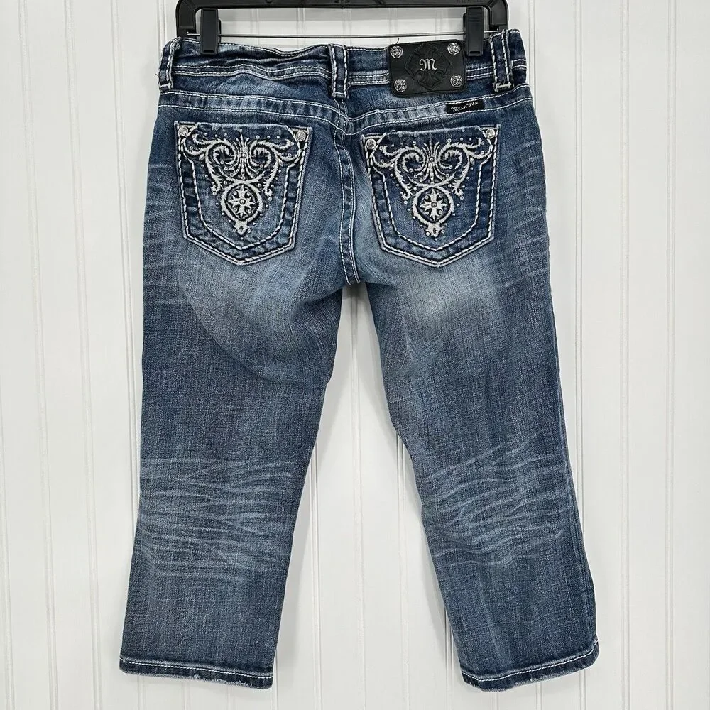 Miss Me Jeans 29 Capri Embroidery Rhinestones Distress Denim Y2K Western *Flaw